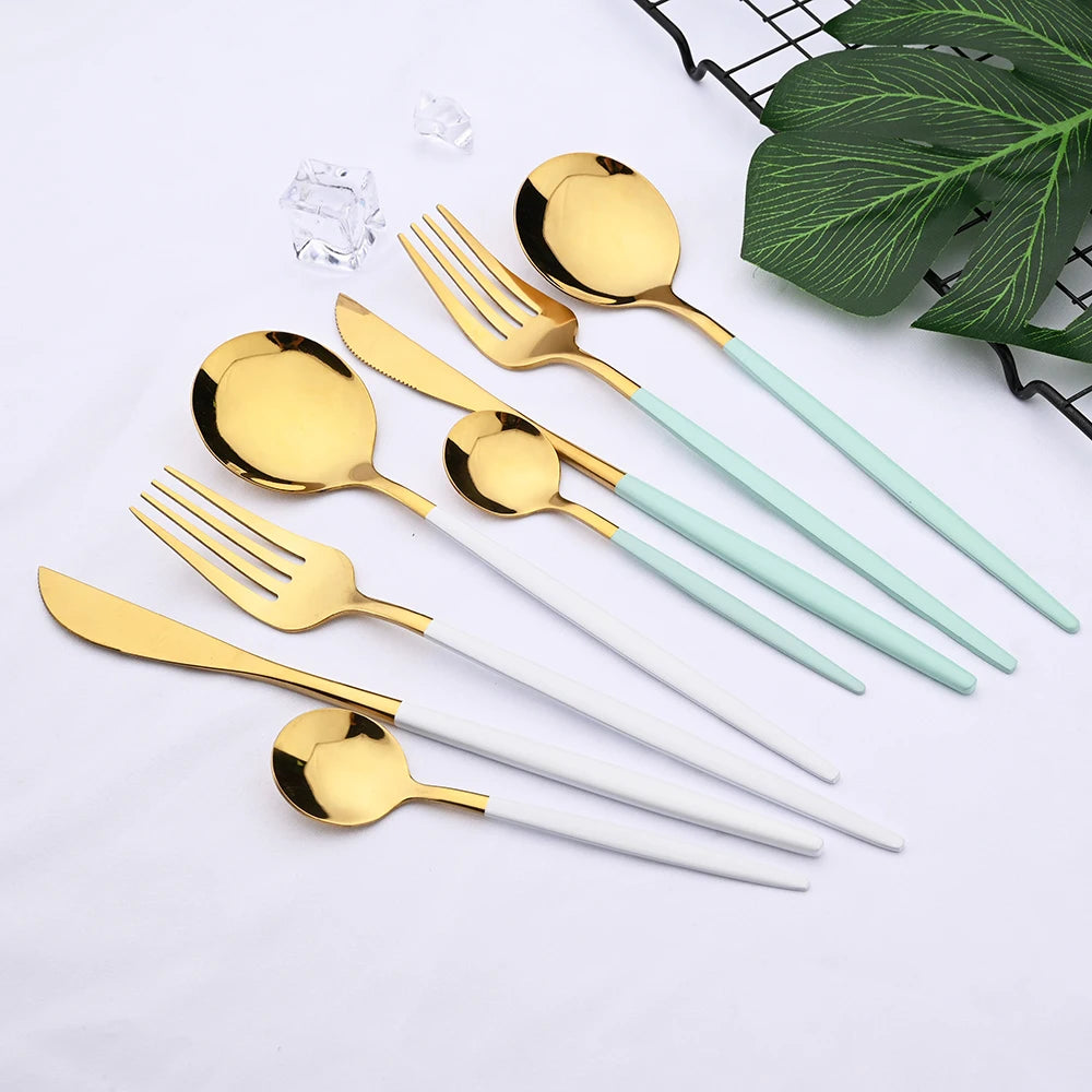 Silverware Set