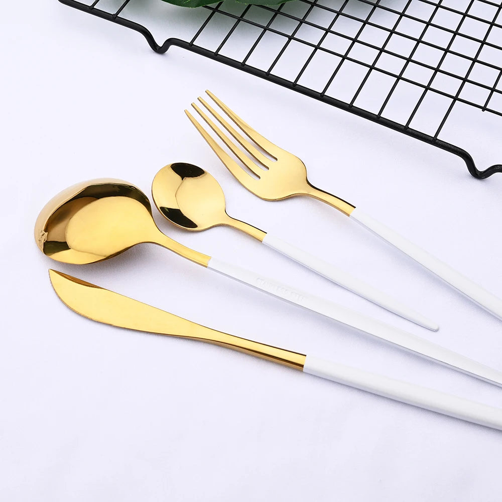 Silverware Set